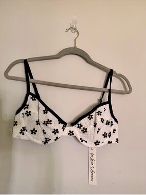 For Love & Lemons White Daisy Embroidered Underwire Bra